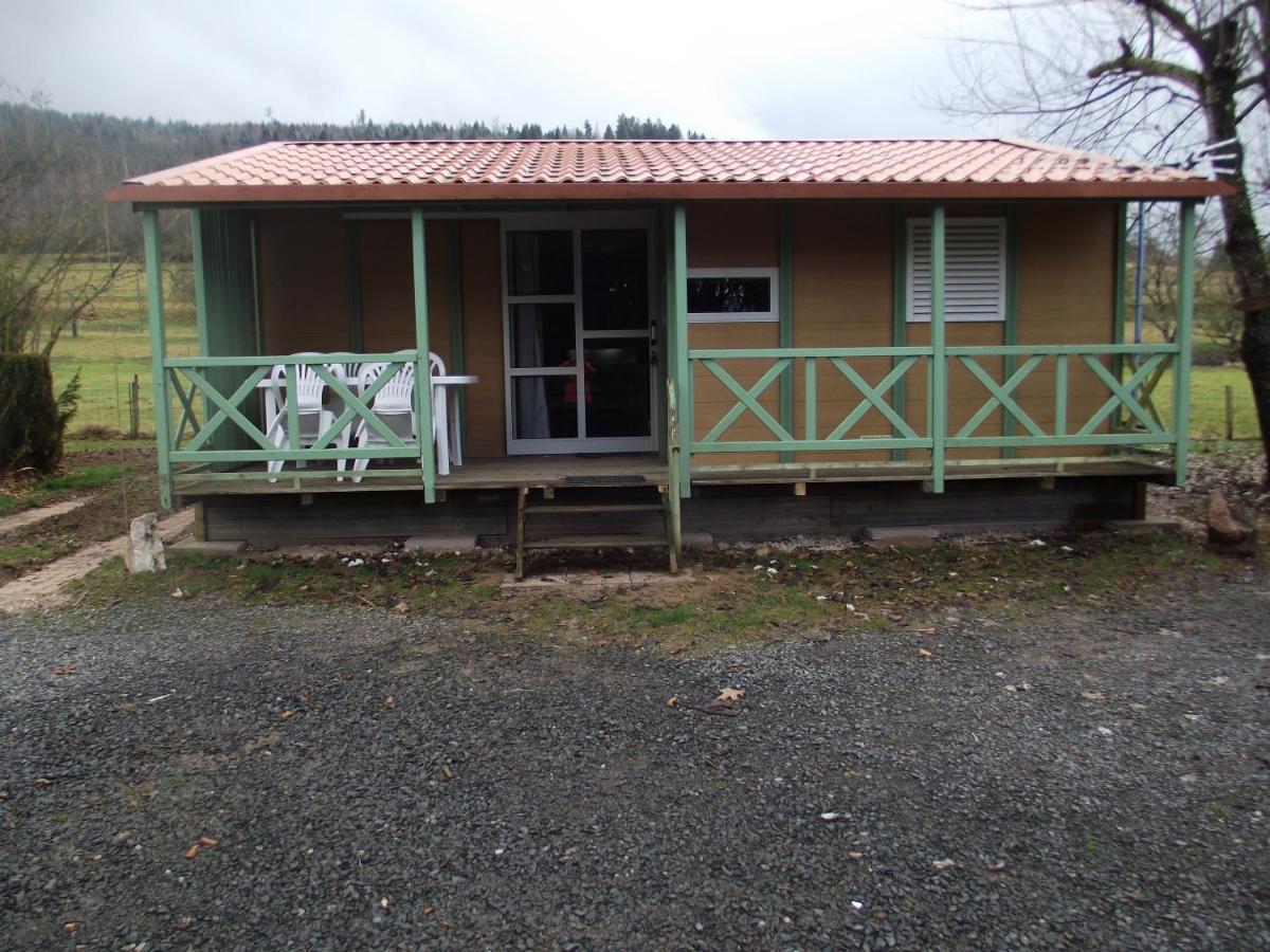 Camping Aire Du Gros Pre Lesseux ภายนอก รูปภาพ