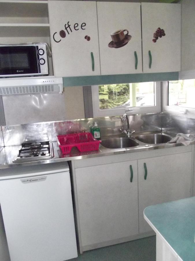 Camping Aire Du Gros Pre Lesseux ภายนอก รูปภาพ